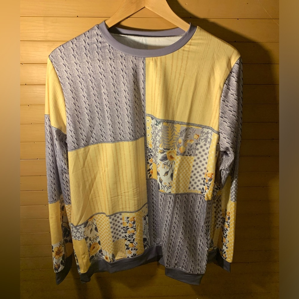 - Long sleeve shirt